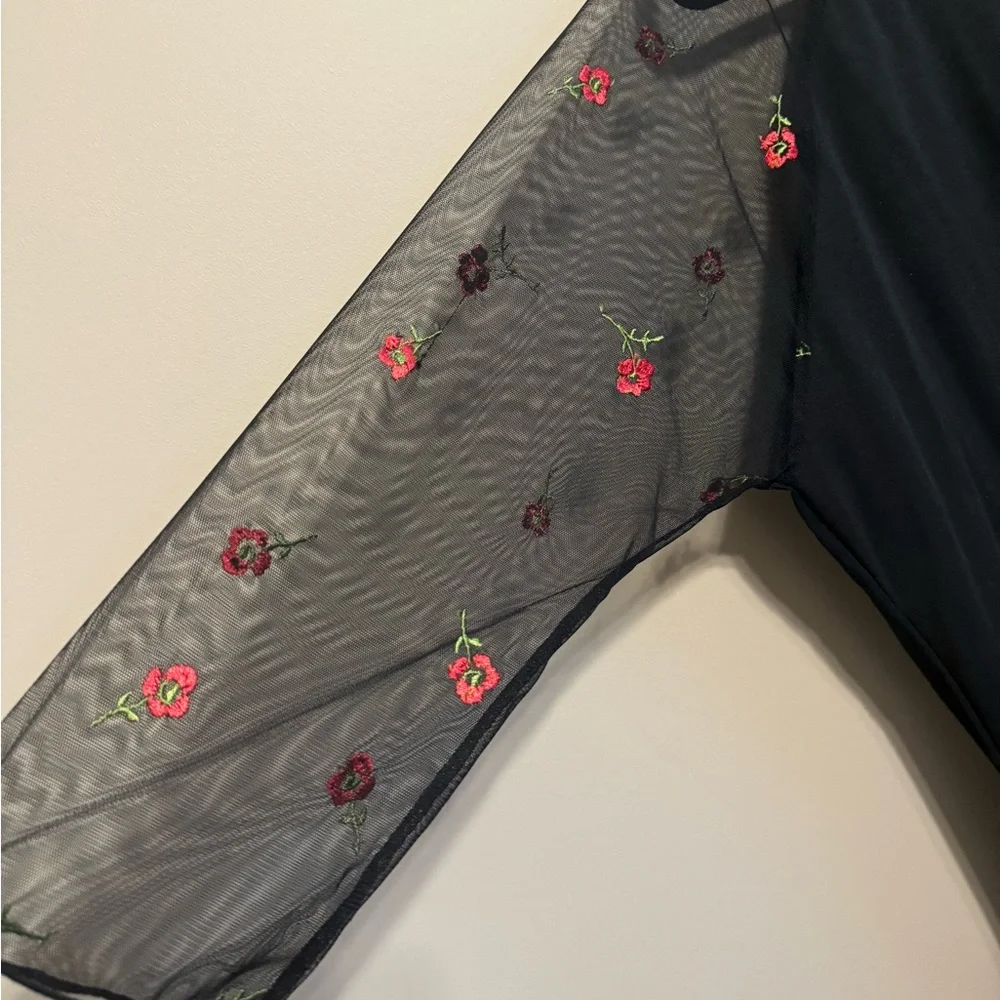 Lularoe Randy rare with sheer sleeves 2x Black - Picture 4 of 4